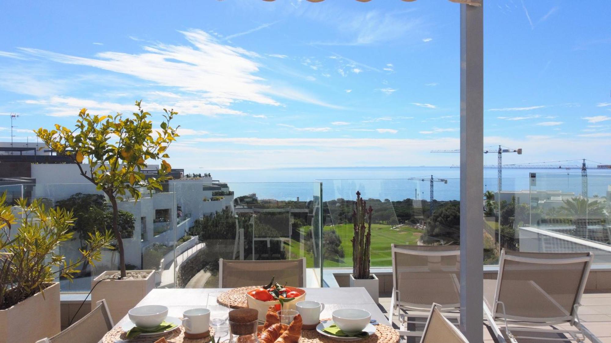 Exclusive Penthouse In Cabopino With Stunning Sea Views - By Reyna Novillo * Marbella